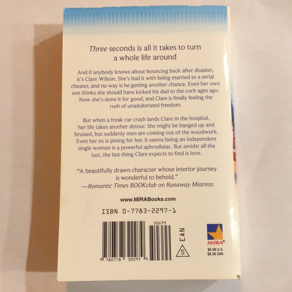 ⭐️5 for $15⭐️Never Too Late by Robyn Carr | Book - Picture 2 of 2